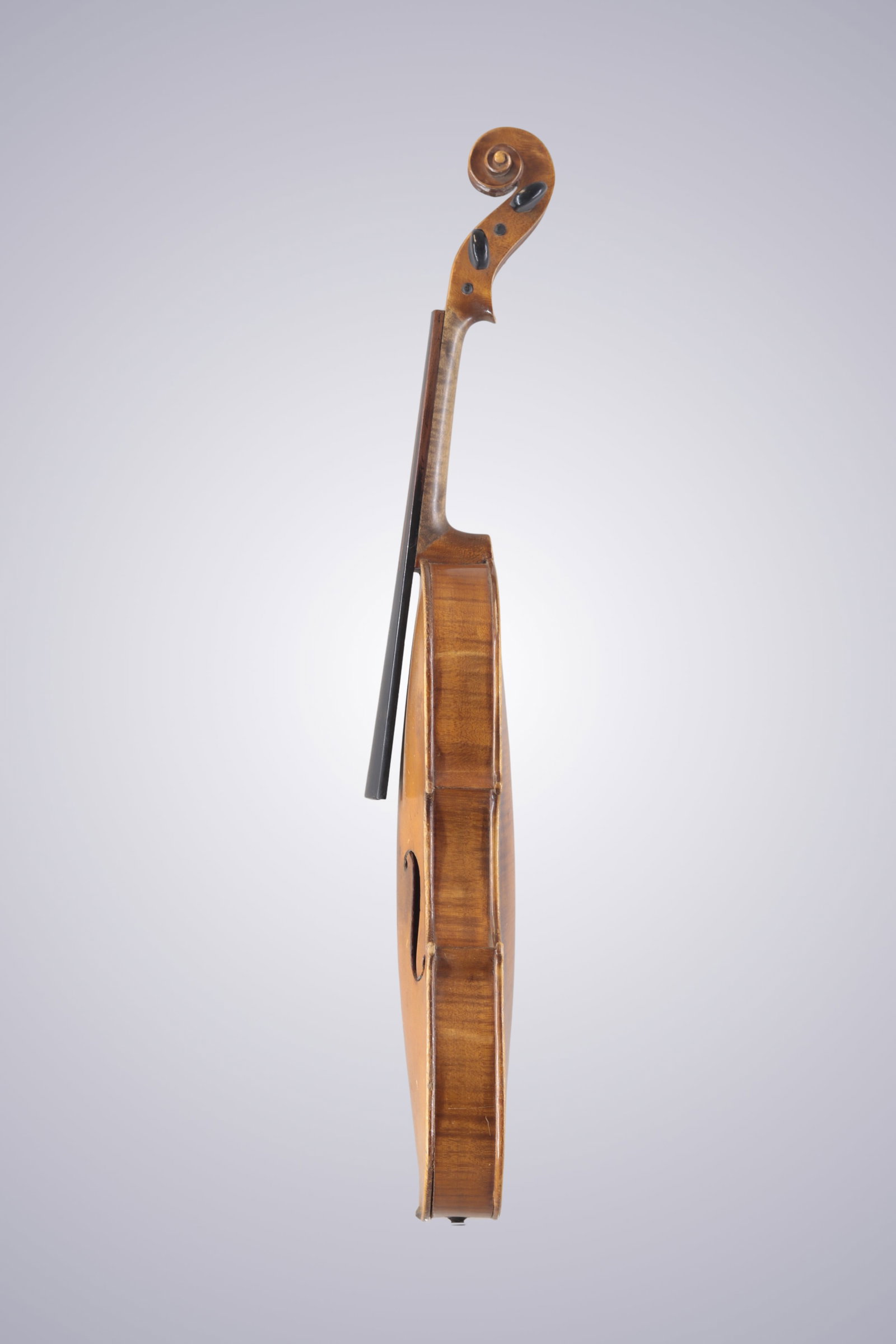 A GERMAN VIOLIN UNLABELED - 11