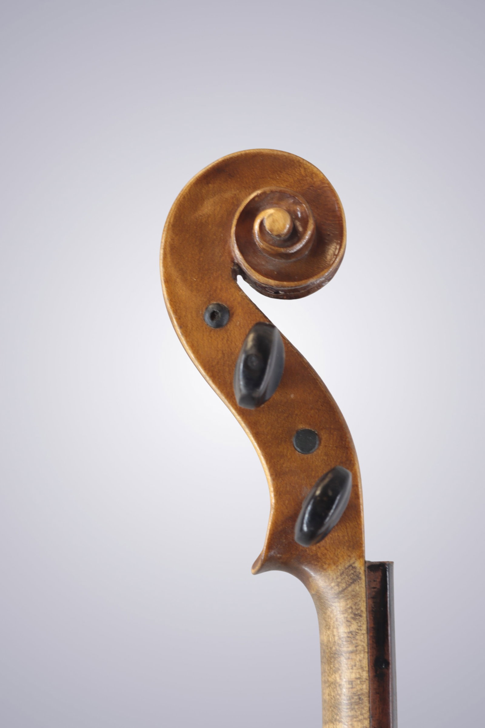 A GERMAN VIOLIN UNLABELED - 7