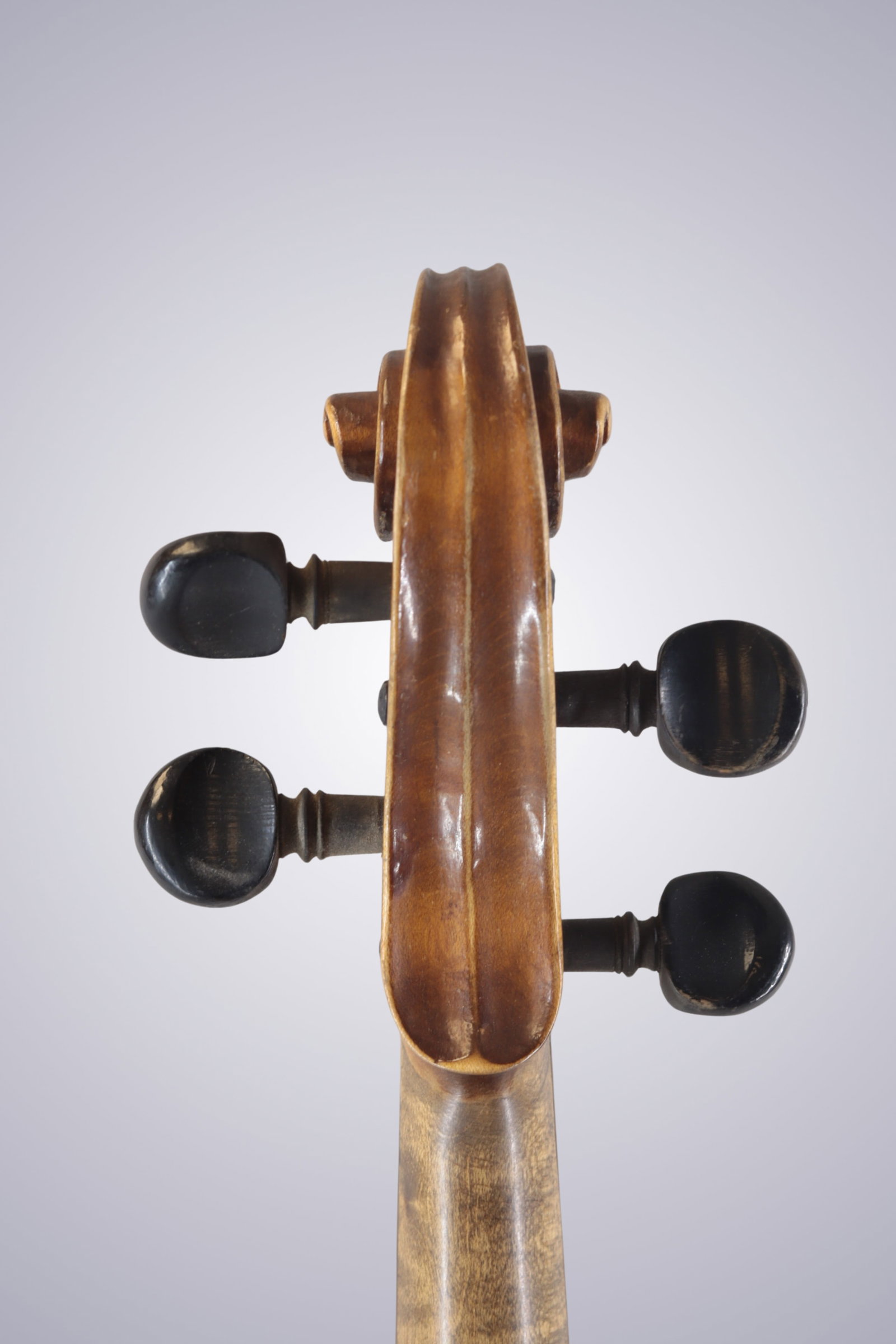 A GERMAN VIOLIN UNLABELED - 9