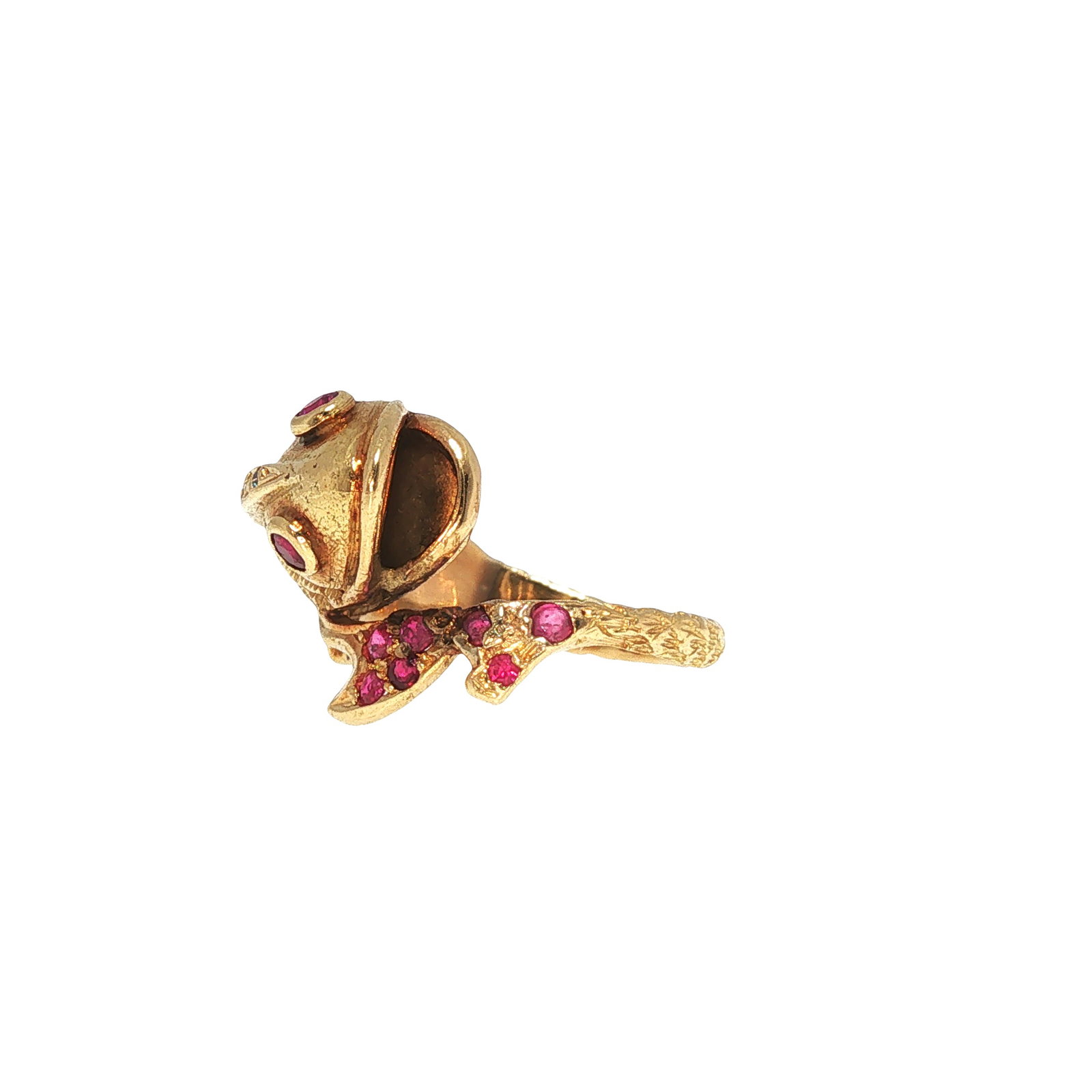 14K GOLD RUBY AND DIAMOND FISH RING - 8