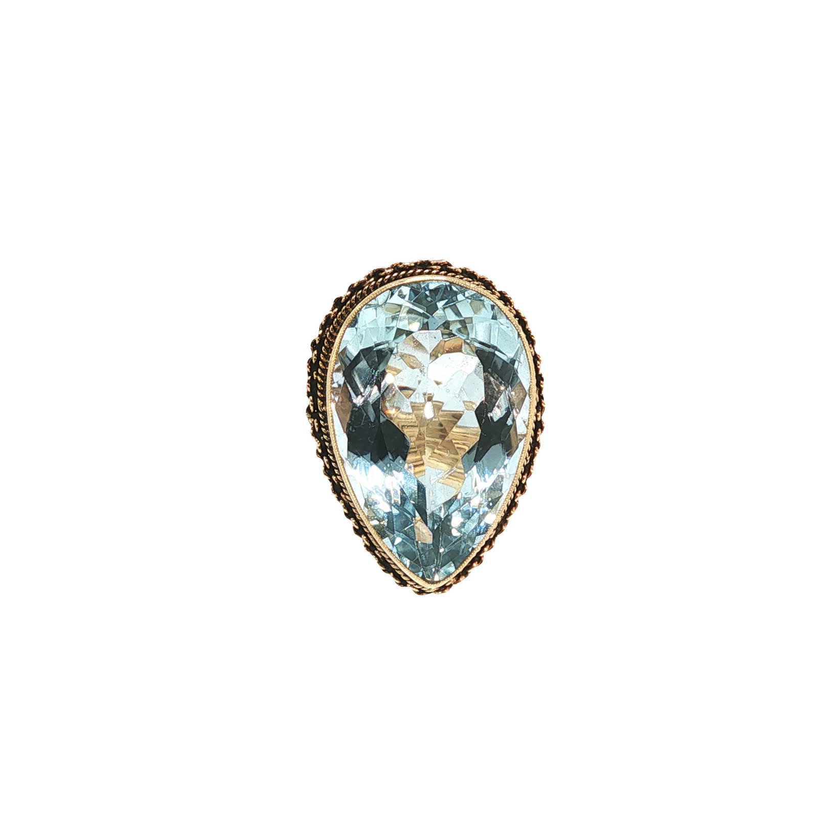LARGE 14K GOLD AQUAMARINE RING: LARGE 14K GOLD AQUAMARINE RING A substantial 14K gold ring centered by a large pear-shaped faceted aquamarine in a bezel setting with rope-twist border. The impressive center stone is presented in a b