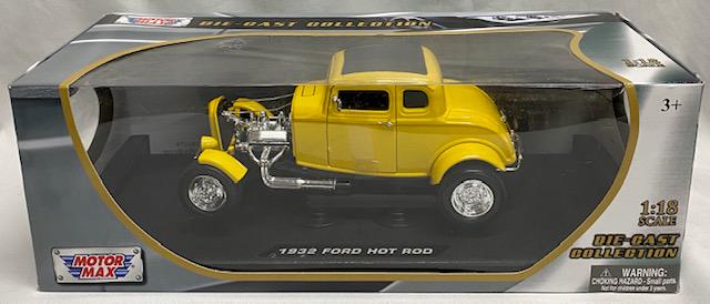 Motor Max 1932 Ford Hot Rod 1:18 Die Cast: Motor Max 1932 Ford Hot Rod 1:18 Die Cast New In Box Aprox Box Size 14" W x 6 1/2" D x 4 3/4" T Photo's are a part of the description and