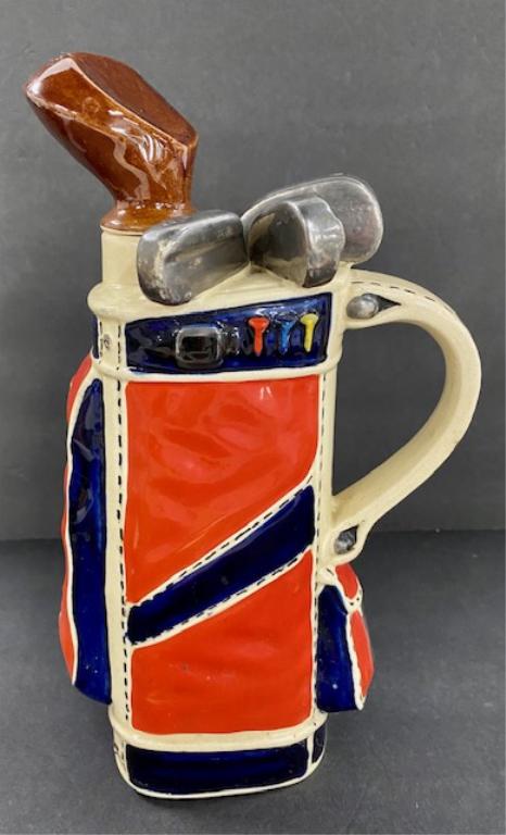Vintage Musical Golf Club Liquor Dispenser: Vintage Musical Golf Club Liquor Dispenser "How Dry I am" Aprox 11 1/2" T Photo's are considered a part of the description and condition.