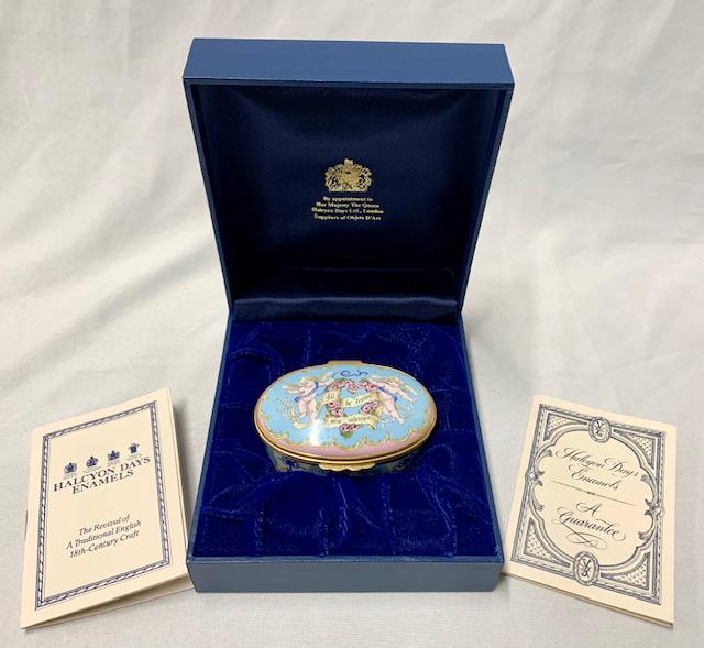 Halcyon Days Enamels Music Box in Presentation Box: Halcyon Days Enamels Music Box in Presentation Box. with paperwork. Plays "Always" by Irving Berlin. Aprox, 3".