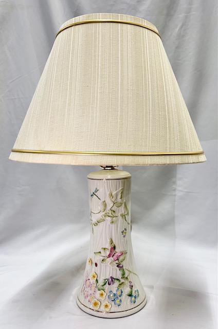 Hand Painted w/ Applied Flowers Belleek Lamp: Hand Painted w/ Applied Flowers Belleek Lamp. Apx. 5" Diameter at Base. Apx. 10" H Lamp Base Apx. 11" to top of finial. Photo's are considered part of the