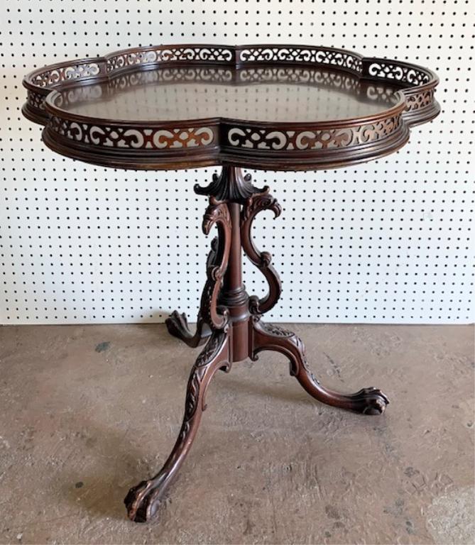 Carved Mahogany Ball & Claw Pie Crust Table (1 of 11)