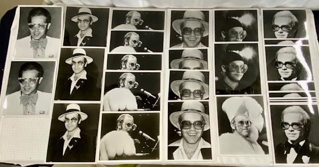 30 Elton John Photos (1 of 9)