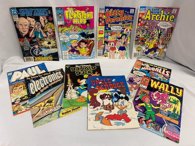 10 Assorted Vintage Comic Books (1 of 9)