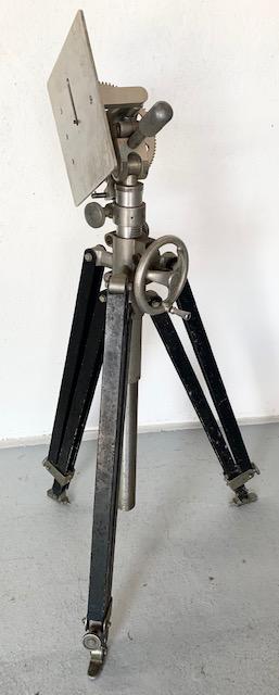 Vintage Saltzman Movie Camera Tripod (1 of 14)