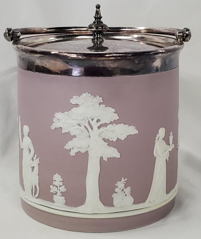 Lavender Wedgwood Jasperware Biscuit Jar (1 of 12)