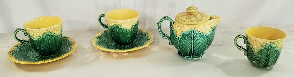 7 Pcs. Wedgwood Cauliflower Ware (1 of 8)