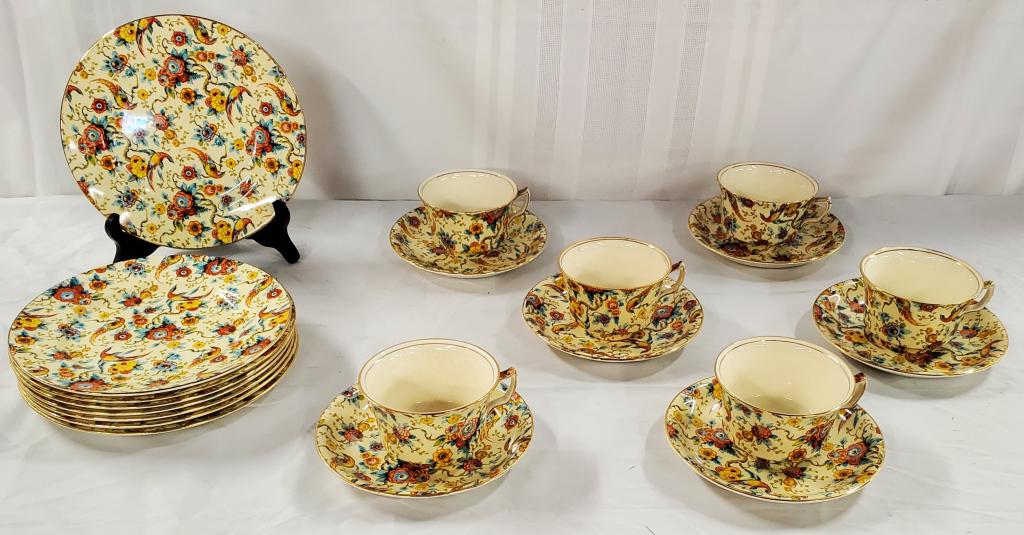 20 Pcs Royal Winton "Exotic Bird" Dinnerware (1 of 4)