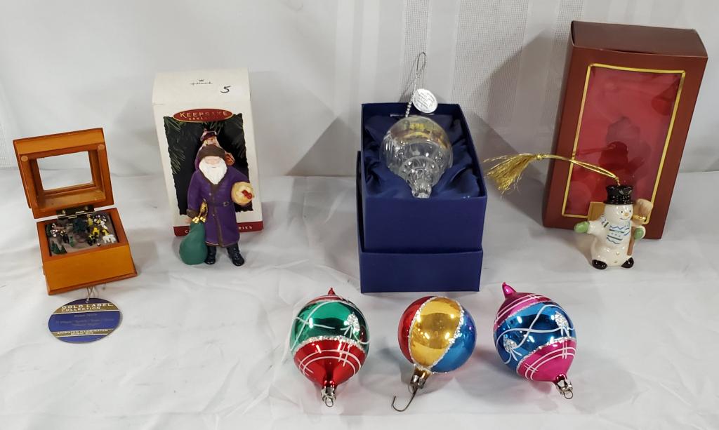 Assorted Holiday Items-Kinkade-Hallmark-Lenox (1 of 7)