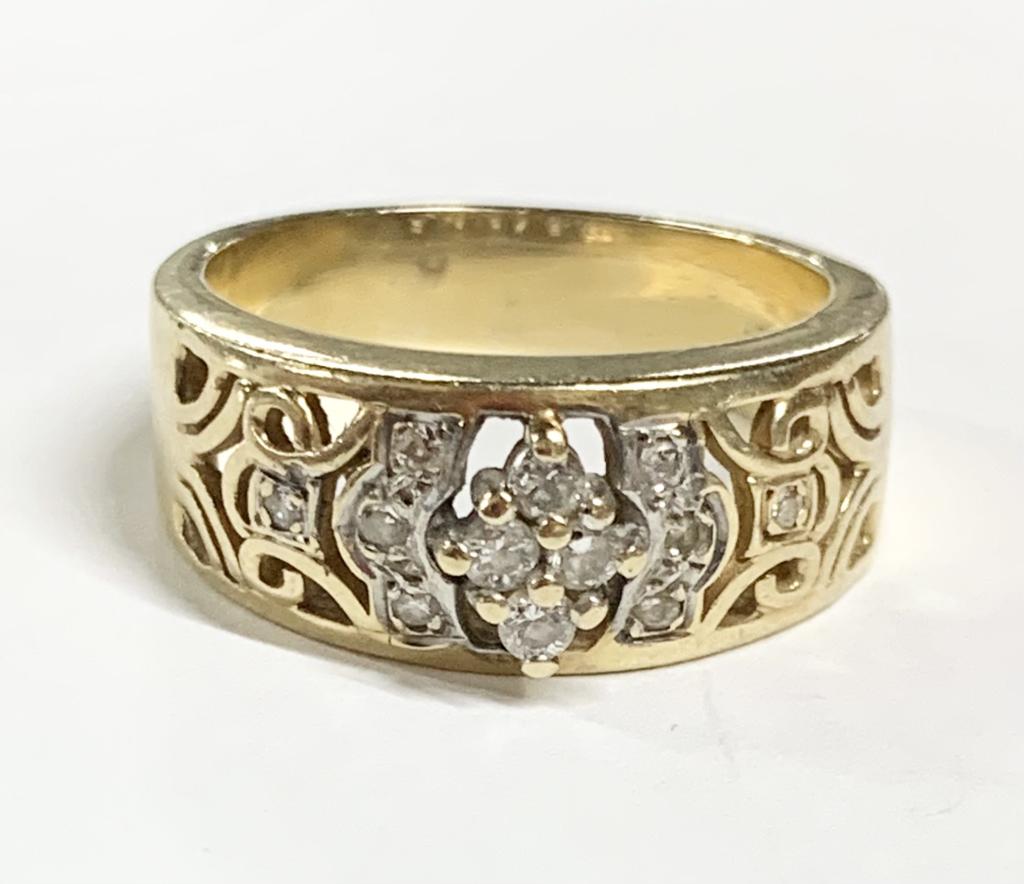 Beautiful 14k & Diamonds Ring    7.1g TW (1 of 10)