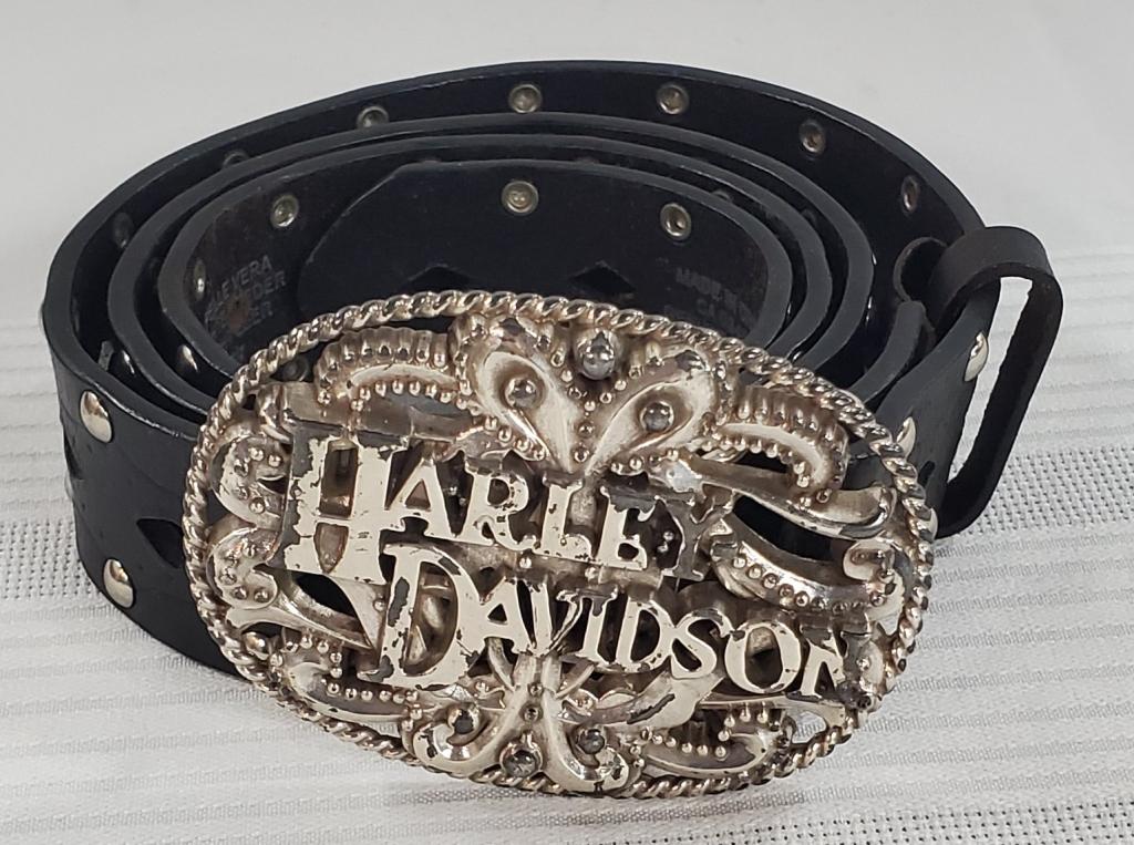 Women's Harley Davidson Belt and Buckle (1 of 9)