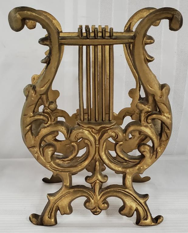Metal Lyre Harp Magazine Rack/Holder (1 of 6)