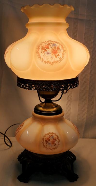 Gone w/ Wind Vintage Electric Lamp (1 of 8)