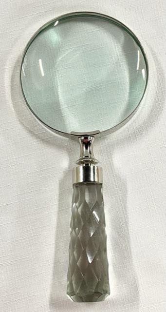 Clear Acrylic Magnifying Glass (1 of 7)