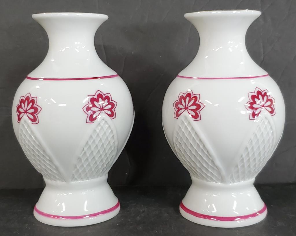 Pair of Small MOGA Vases (1 of 5)