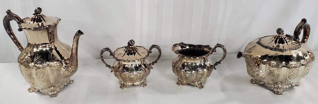 Antique Meriden Silver Plate Tea Set (1 of 10)