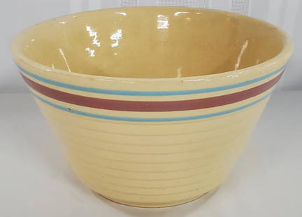 Watt Yellowware Pottery #9 Mixing Bowl: Watt Yellowware Pottery #9 Mixing Bowl. Ovenware. Apx. 5" H x 9" Diameter. Photo's are considered part of the description and condition.