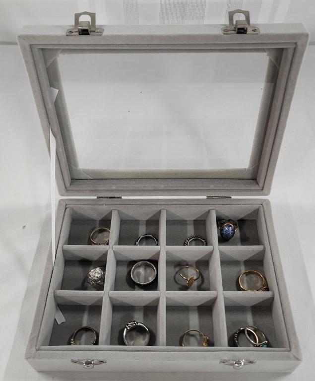 14 Assorted Costume Rings in Acrylic Top Case (1 of 3)