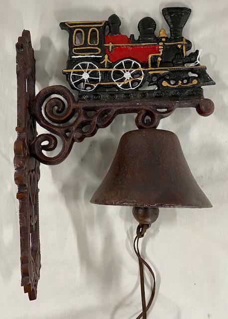 Cast Iron Train Dinner Bell (1 of 6)