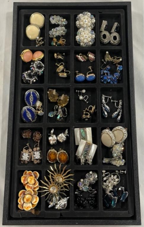 36 Sets of Costume Jewelry Earrings (1 of 9)