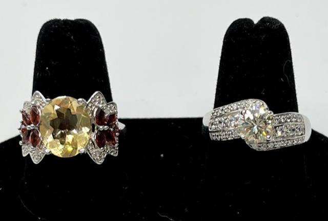 2 Nice Sterling Cocktail Rings. (1 of 12)