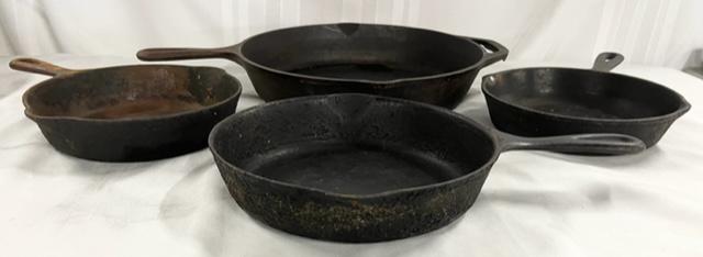4 Cast Iron Fry Pans (1 of 18)