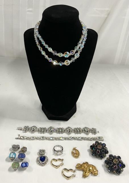 Nice Costume Jewelry - Inc Schiaparelli Earrings (1 of 11)