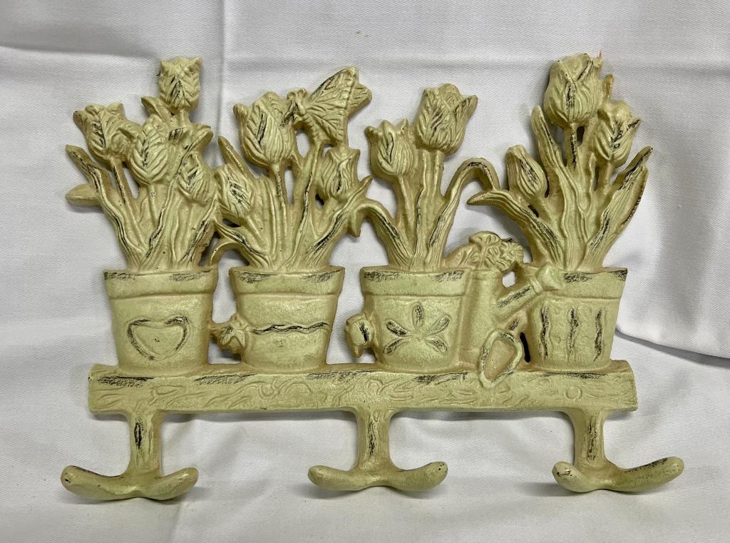 Vintage Style Cast Iron Coat Hanger (1 of 3)