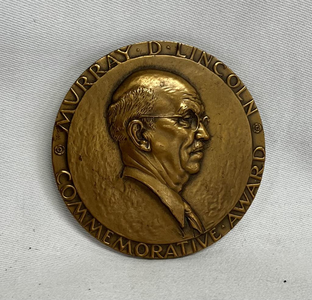 Bronze Murray Lincoln Medallion (1 of 4)