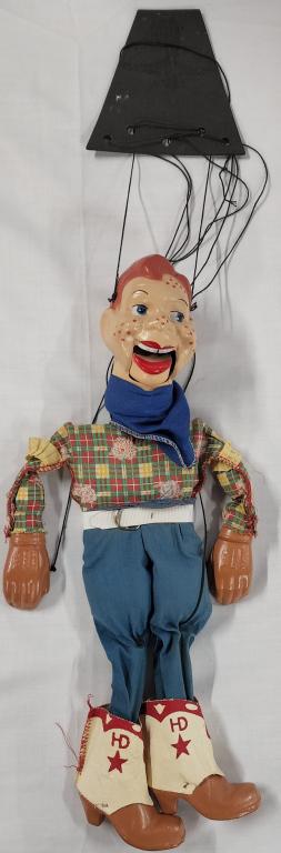 1950's Howdy Doody Marionette (1 of 9)