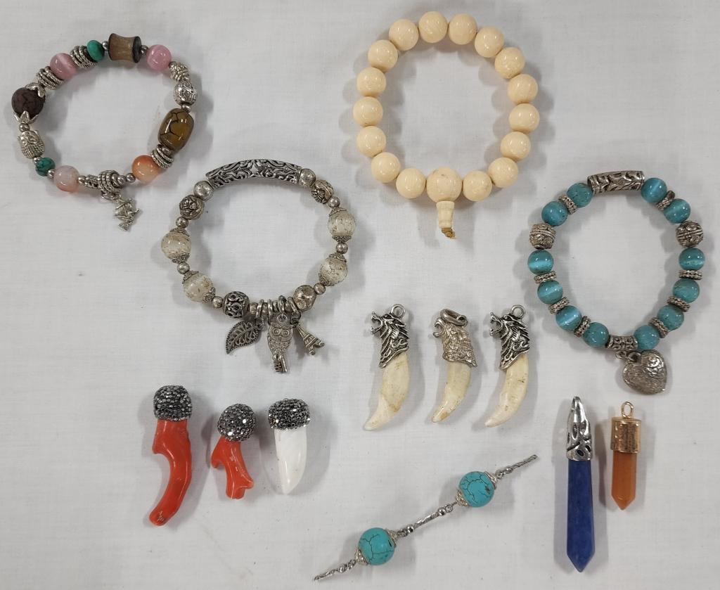 Lot of Assorted Asian Jewelry (1 of 3)