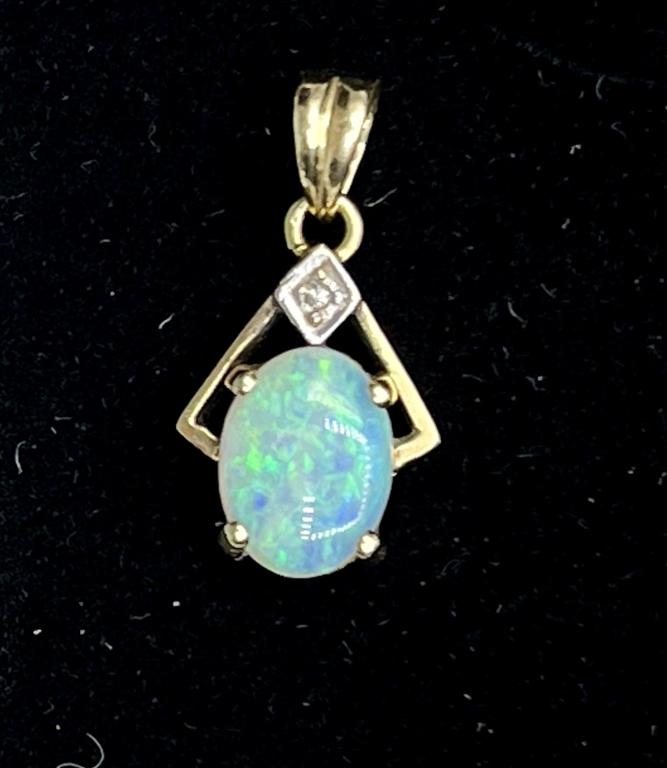 Small 14k Opal Pendant-Beautiful Opal (1 of 7)