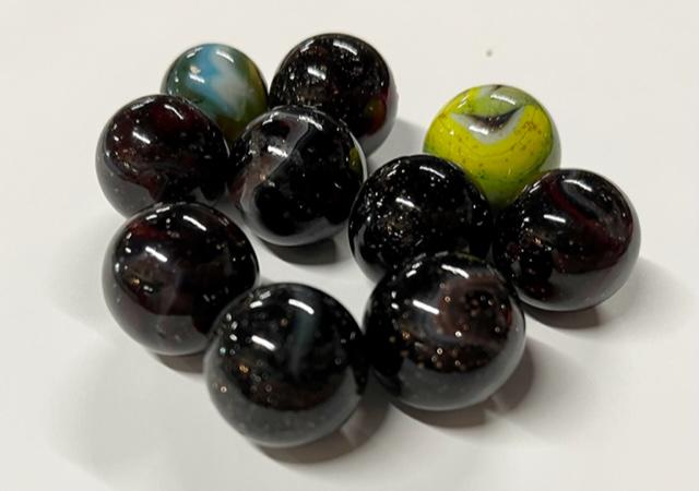10 Assorted Dave McCullough Marbles (1 of 4)