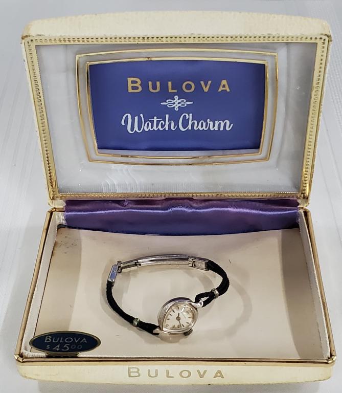 Vintage 10k Ladies Bulova Watch: Vintage 10k Ladies Bulova Watch. Tear Drop Shape. Marked 10k Gold M6 and N69628 on back of the watch. Rope/String Band 1/20th 10k GF Top with Steel Hinge. Face Needs Cleaning. Currently Running, In Bu