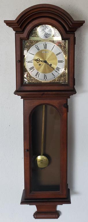 Large 48" H Howard Miller Wall Clock (1 of 10)