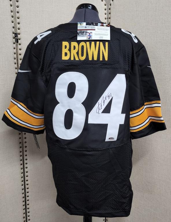 Signed Pittsburgh Steelers Antonio Brown Jersey (1 of 13)