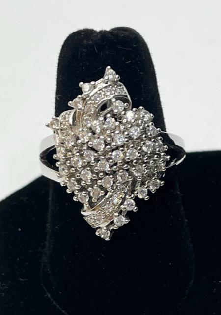 Elegant Sterling CZ Ring (1 of 7)