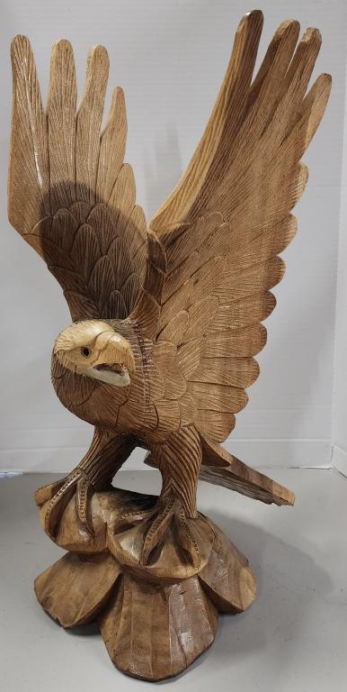Beautifully Carved Wood Eagle (1 of 6)