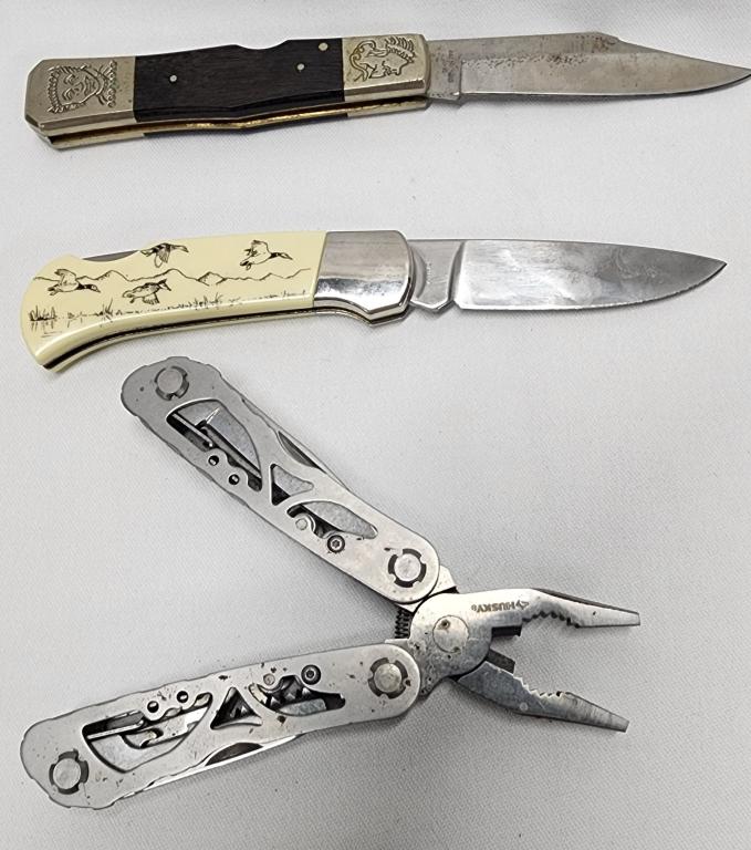 3 Assorted Pocket Knives (1 of 11)