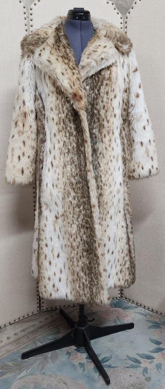 Russel Taylor Full Length Fur Coat (1 of 8)