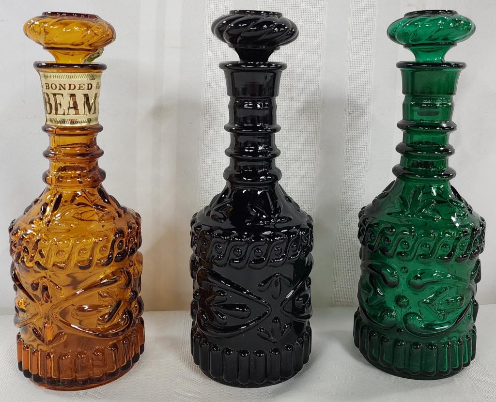Set of 3 Jim Beam Vintage Decanters (1 of 7)