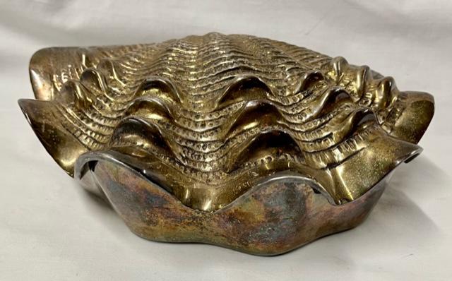 Large Silver Plate Clam/Seashell Jewelry Box (1 of 11)