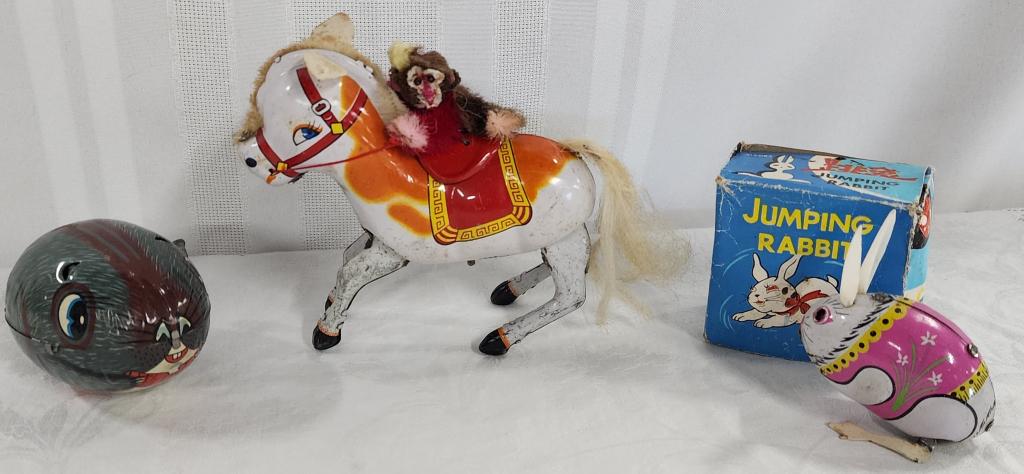 Collection of 3 Vintage Tin Wind Up Toys (1 of 12)