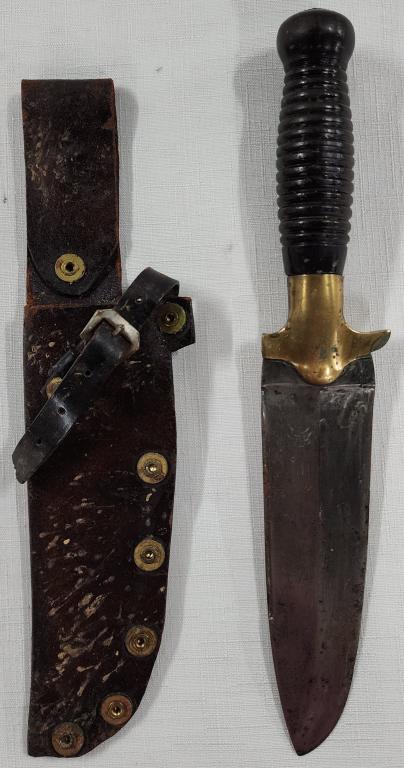 Wooden Handle Dagger with Leather Sheath (1 of 8)