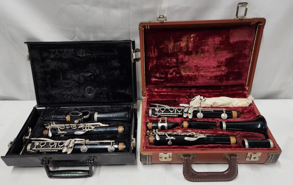 Armstrong & Vito Clarinets in Cases (1 of 12)