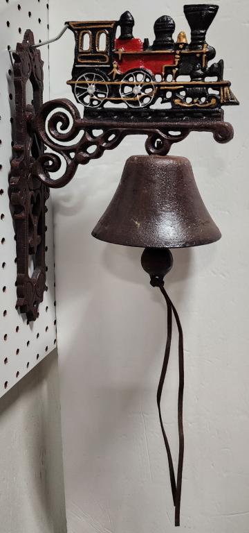 Cast Iron Train/Dinner Bell (1 of 7)